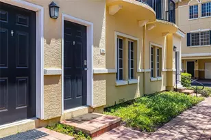 126 Beach Haven Ln, Tampa, FL 33609 - Photo 1