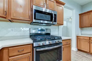 14606 Bournemouth Rd, Tampa, FL 33626 - Photo 35