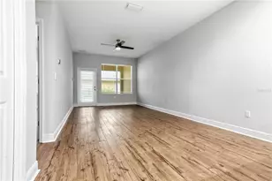 14606 Bournemouth Rd, Tampa, FL 33626 - Photo 13