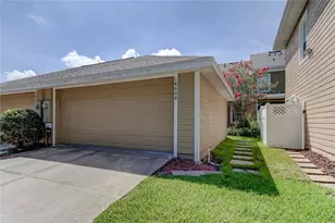 14606 Bournemouth Rd, Tampa, FL 33626 - Photo 21