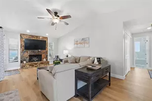 12762 98th St, Largo, FL 33773 - Photo 9