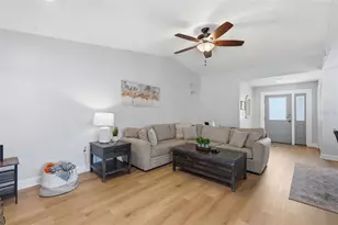 12762 98th St, Largo, FL 33773 - Photo 13