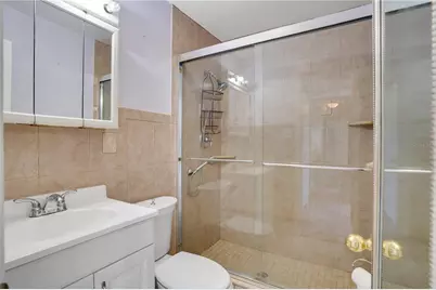 2817 49th Street N, Saint Petersburg, FL 33710 - Photo 19