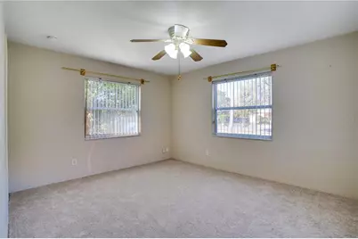 2817 49th Street N, Saint Petersburg, FL 33710 - Photo 21