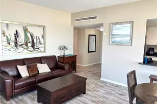 880 Mandalay Ave, Clearwater Beach, FL 33767 - Photo 19