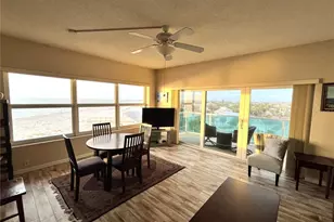 880 Mandalay Ave, Clearwater Beach, FL 33767 - Photo 23