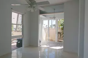 7400 Sun Island Dr S, South Pasadena, FL 33707 - Photo 17