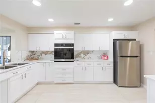 2333 Feather Sound Dr, Clearwater, FL 33762 - Photo 25