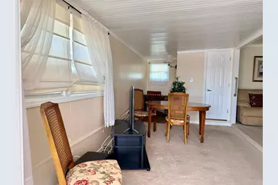 651 54th Lane S #14, Saint Petersburg, FL 33707 - Photo 7