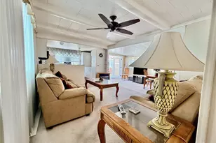 651 54th Ln S, Saint Petersburg, FL 33707 - Photo 11