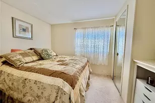 651 54th Ln S, Saint Petersburg, FL 33707 - Photo 21