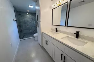 800 St Petersburg Dr W, Oldsmar, FL 34677 - Photo 9