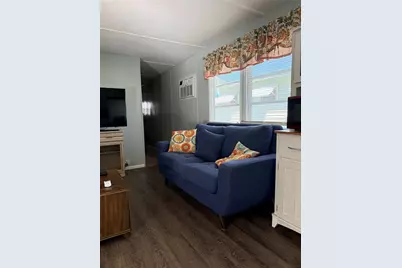 7803 46th Avenue N #129, Saint Petersburg, FL 33709 - Photo 17