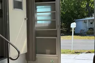 7803 46th Ave N, Saint Petersburg, FL 33709 - Photo 5