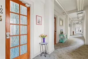 130 4th Ave N, Saint Petersburg, FL 33701 - Photo 3