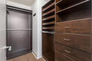 175 1st St S, Saint Petersburg, FL 33701 - Photo 17