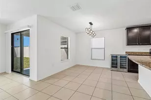 1009 Culbreath Grn Ct, Ruskin, FL 33570 - Photo 13