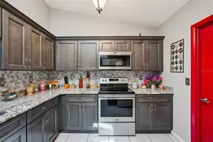 11178 Oakhaven Dr, Pinellas Park, FL 33782 - Photo 11