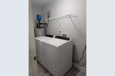 3613 Kingston Street N, Saint Petersburg, FL 33713 - Photo 9