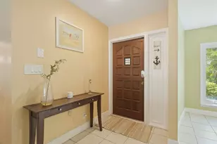 1680 Cinnamon Ln, Dunedin, FL 34698 - Photo 3