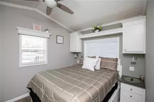 5642 Oak Ridge Ave, New Port Richey, FL 34652 - Photo 15