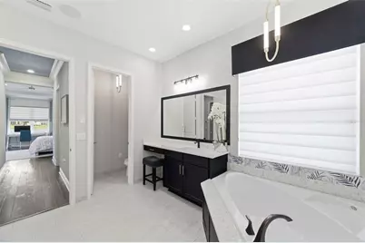 2552 Oakwood Preserve Drive, Wesley Chapel, FL 33543 - Photo 35