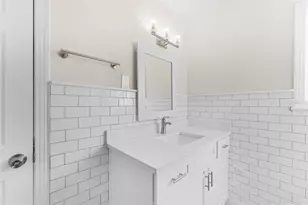 221 S Hale Ave, Tampa, FL 33609 - Photo 41