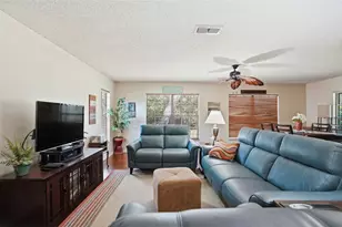 6630 Brambleleaf Dr, Spring Hill, FL 34606 - Photo 19