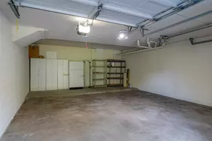 717 Mainsail Dr, Tampa, FL 33602 - Photo 25