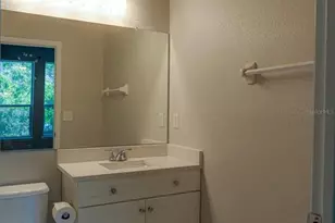 717 Mainsail Dr, Tampa, FL 33602 - Photo 15