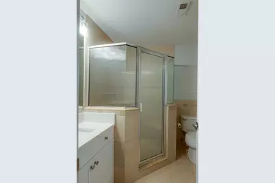 717 Mainsail Drive, Tampa, FL 33602 - Photo 17