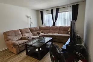 5357 81st St N, Saint Petersburg, FL 33709 - Photo 7