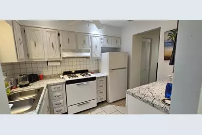 5357 81st Street N #24, Saint Petersburg, FL 33709 - Photo 5