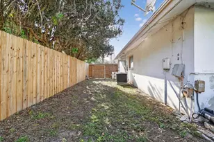 1301 Alameda Ave, Clearwater, FL 33759 - Photo 45