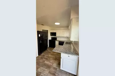 1920 E Edgewood Drive #I12, Lakeland, FL 33803 - Photo 5