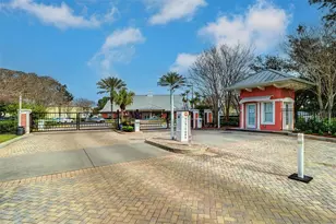 204 Pompano Dr SE, Saint Petersburg, FL 33705 - Photo 25
