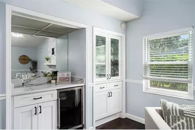 3721 Monarch Drive, Tampa, FL 33618 - Photo 11