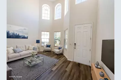 18010 Java Isle Drive, Tampa, FL 33647 - Photo 3