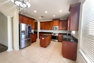 18010 Java Isle Dr, Tampa, FL 33647 - Photo 7