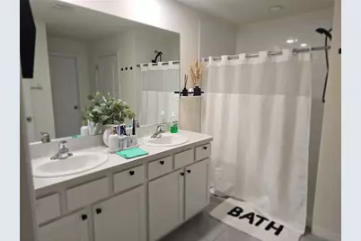 16706 Sunburst Lake Street, Wimauma, FL 33598 - Photo 13