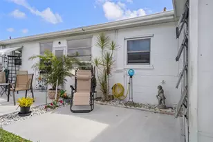10008 Daffodil Street N, Pinellas Park, FL 33782 - Photo 31