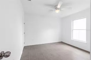 2405 E 23rd Ave, Tampa, FL 33605 - Photo 31