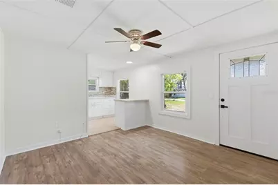 3241 Laurel Ave, Clearwater, FL 33762 - Photo 5