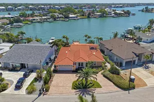 483 Harbor Dr N, Indian Rocks Beach, FL 33785 - Photo 11