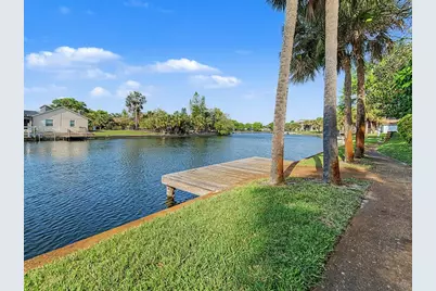 6321 Newtown Circle #21B8, Tampa, FL 33615 - Photo 7