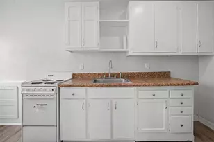 517 Columbia Dr, Tampa, FL 33606 - Photo 7