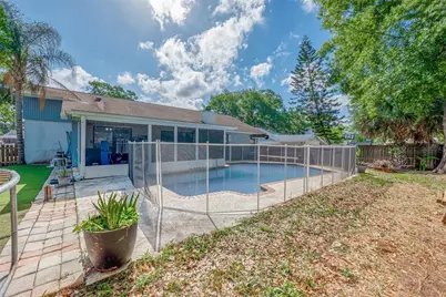 18322 Swan Lake Drive, Lutz, FL 33549 - Photo 23