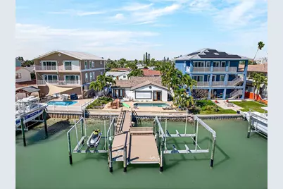 449 S Bayshore Drive, Madeira Beach, FL 33708 - Photo 7