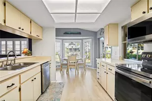 7107 Pond View Ct, Spring Hill, FL 34606 - Photo 19