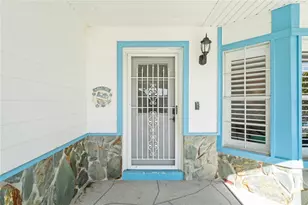 7107 Pond View Ct, Spring Hill, FL 34606 - Photo 5